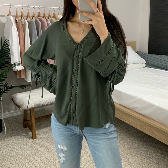 LAST Olive Green Peasant Blouse - Picture 4 of 4